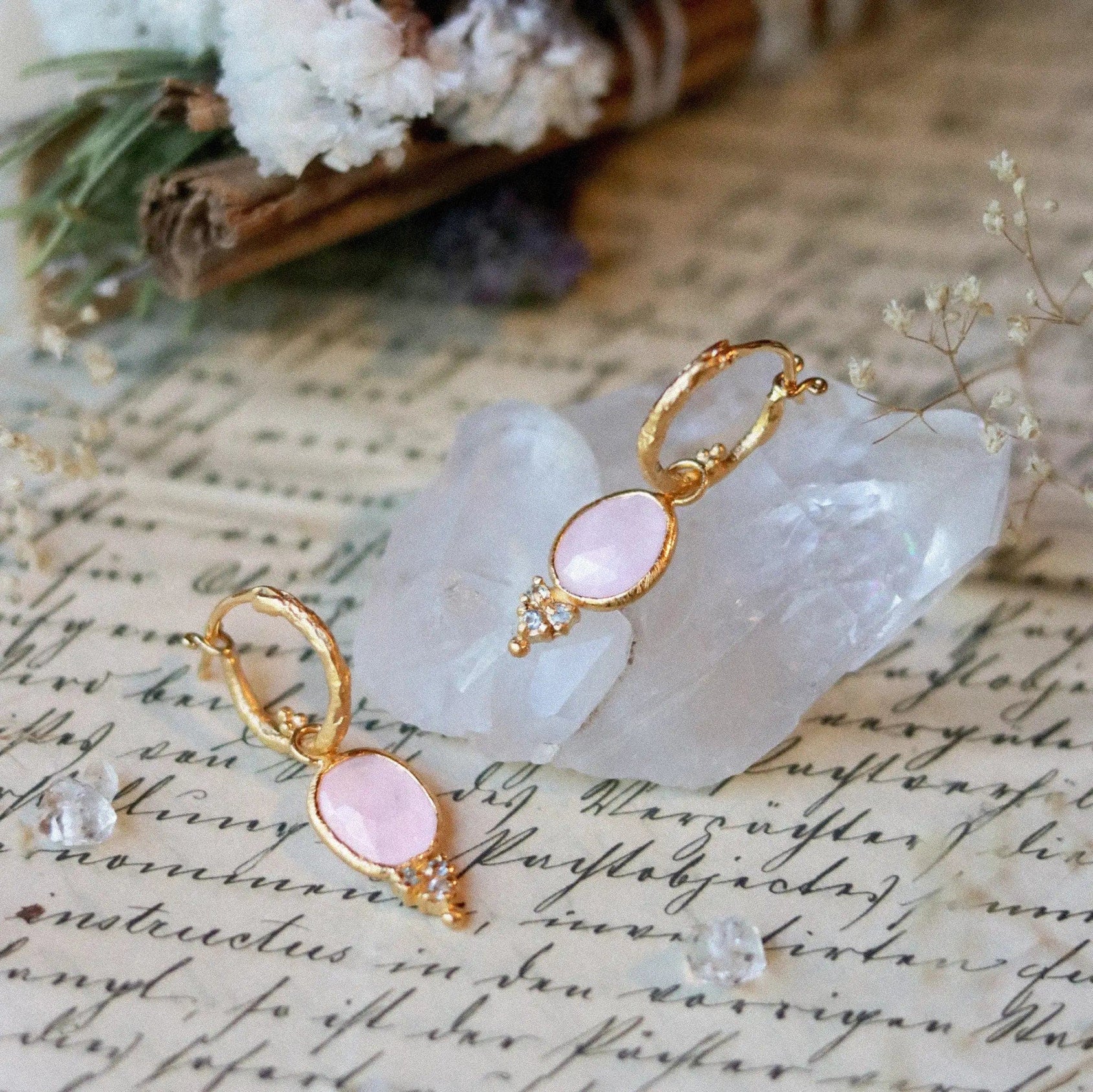 ananda-soul-morganite-aquamarine-hoop-earrings-2_1_1690x_8734d035-49d7-44a9-a5e8-cfeed339a695